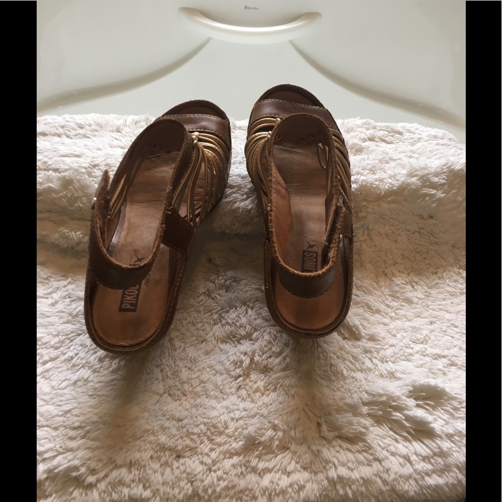 Pikolinos Java Sandal - image 3